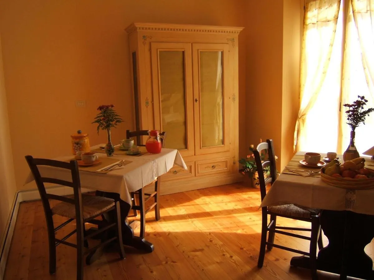 Agriturismo I Ciliegi del Checco San Marcello  Alloggio per agriturismo San Marcello (Ancona)