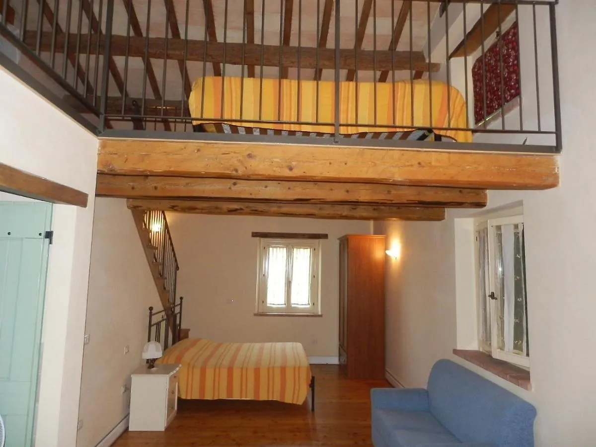 Agriturismo I Ciliegi del Checco San Marcello  Alloggio per agriturismo San Marcello (Ancona)